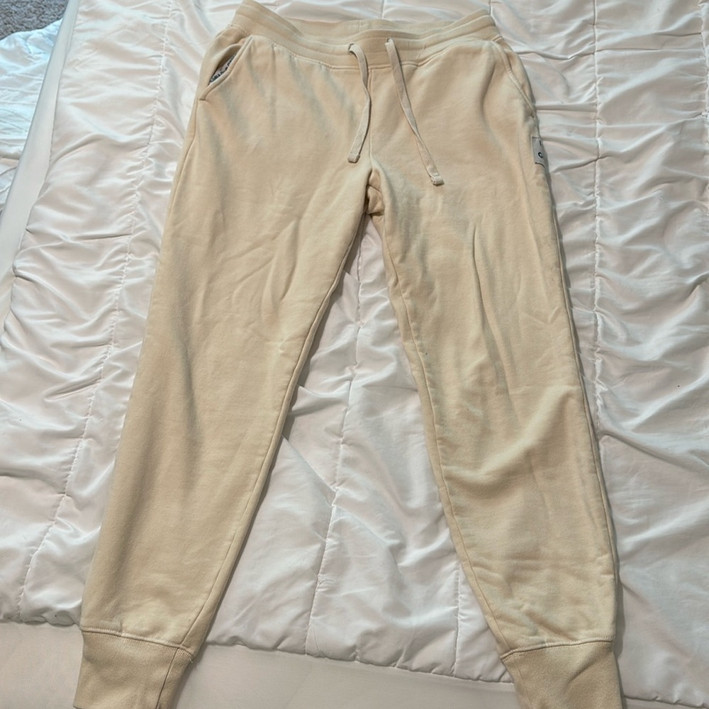 Life is Good cream colored sweatpants in size S